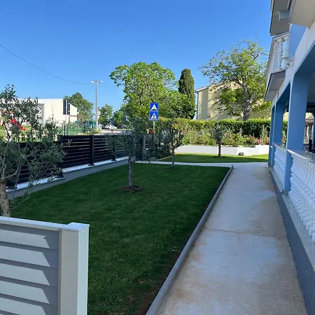 Apartment M&m Terzic *